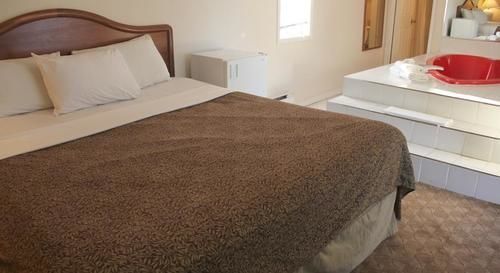 Niagara Inn&Suites Luaran gambar