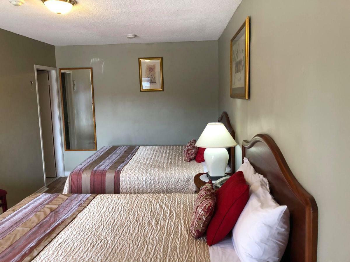 Niagara Inn&Suites Luaran gambar